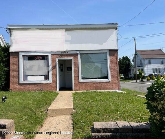 2037 Woodbridge Avenue - Photo 1