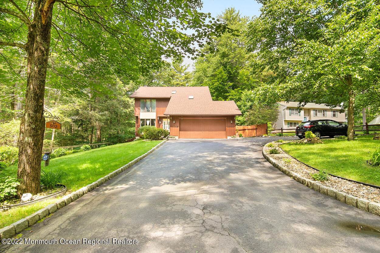 302 New Road - Photo 1