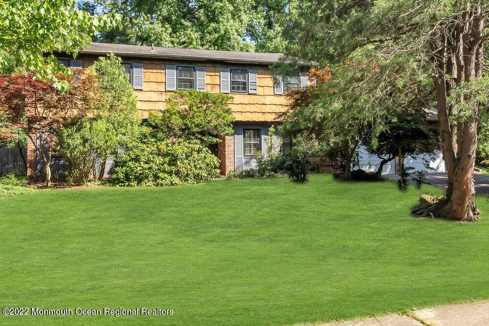 17 Canadian Woods Road - Photo 1