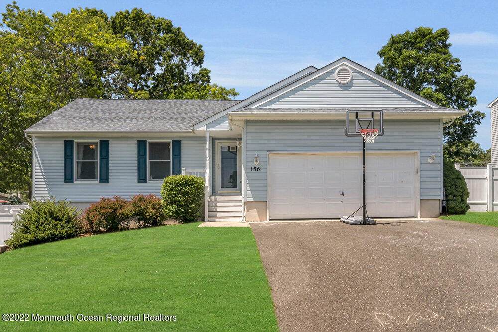 156 Mooring Road - Photo 1