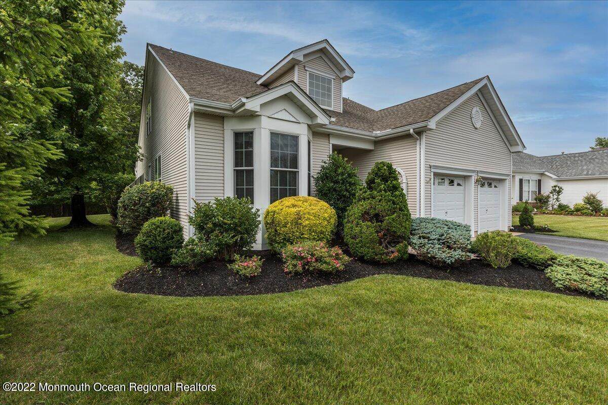 1538 Tanner Avenue - Photo 1
