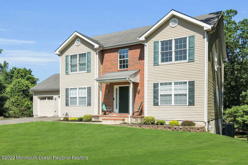 4 Stacy Court - Photo 1