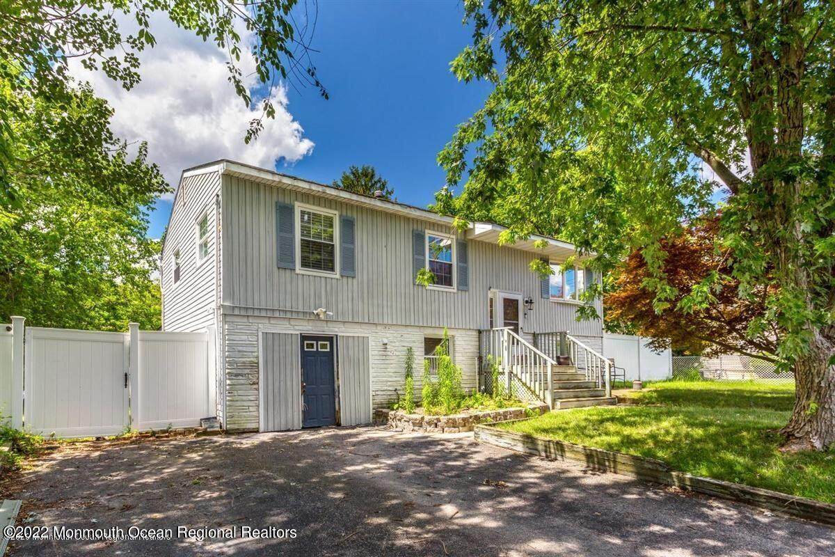 23 Woodlark Road - Photo 1
