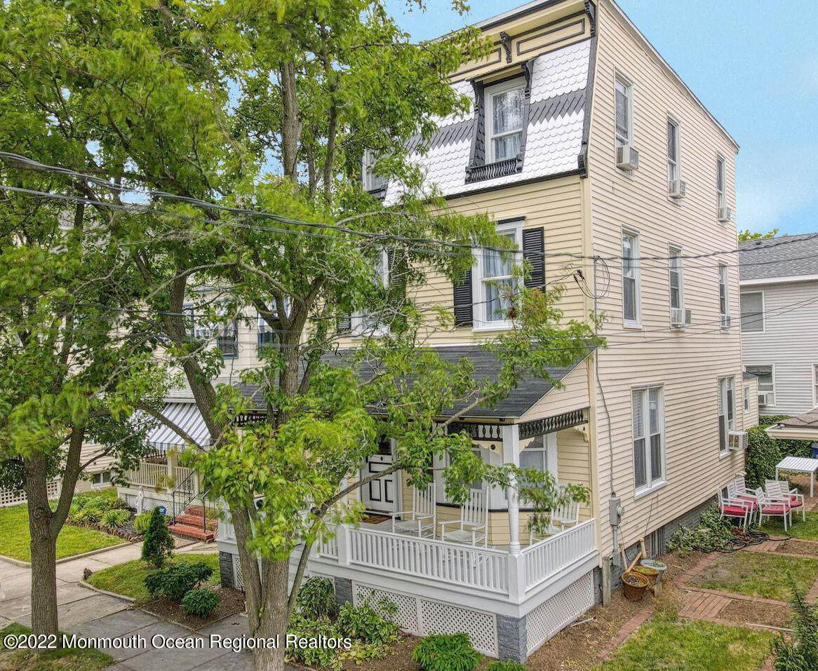 85 Embury Avenue - Photo 1