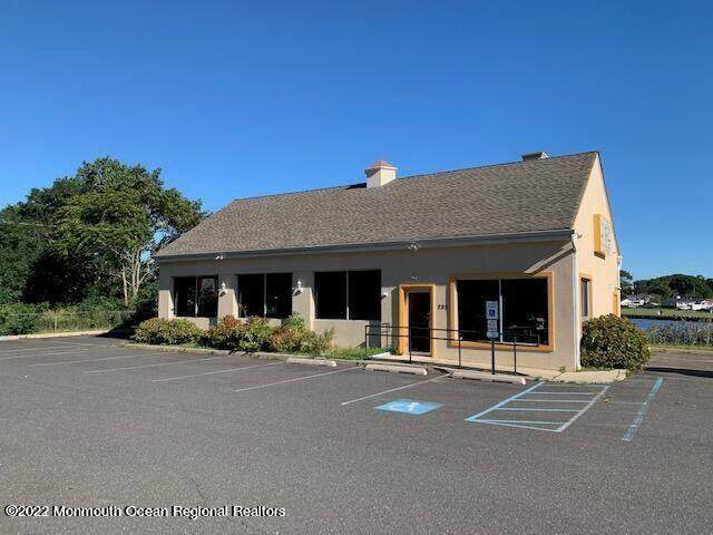 401 Liberty Street - Photo 1