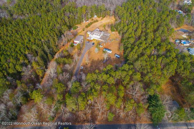 837 Goodwater Avenue - Photo 1