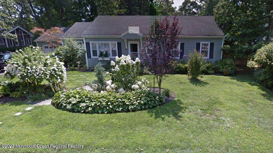 742 Myrtle Avenue - Photo 1