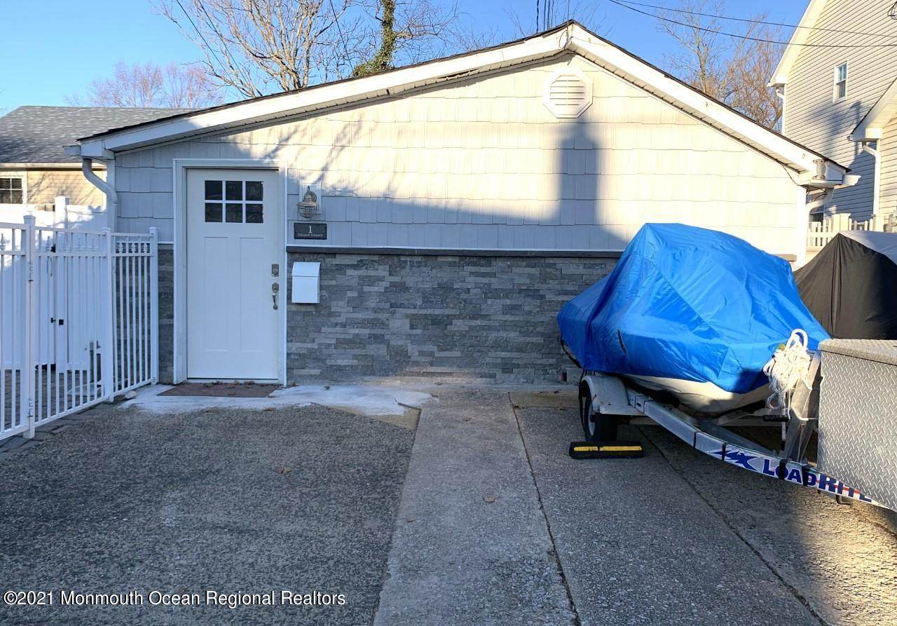 1 Walnut Terrace - Photo 1