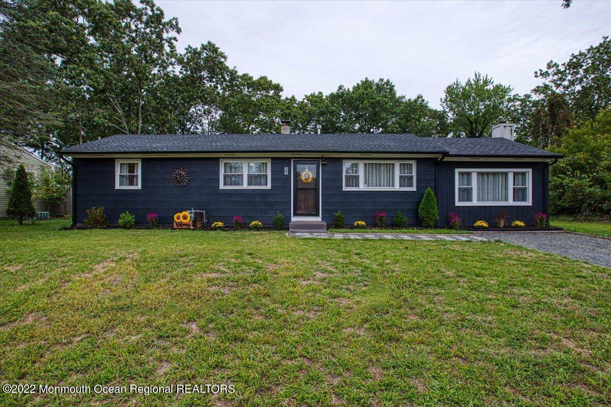 29 Clark Drive - Photo 1