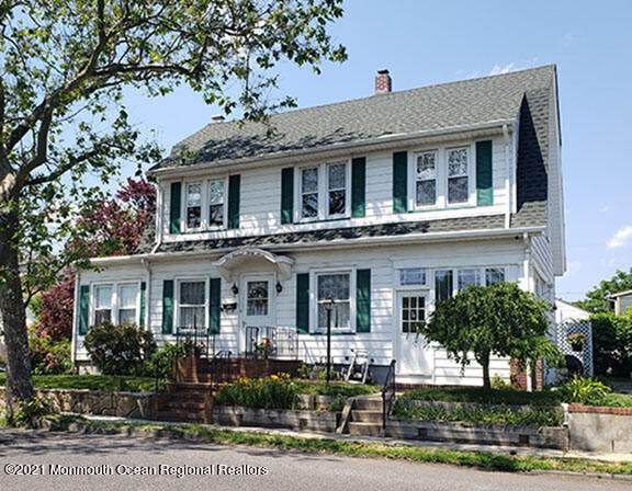 137 Stockton Avenue - Photo 1