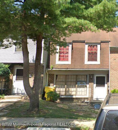 202 Coventry Drive - Photo 1