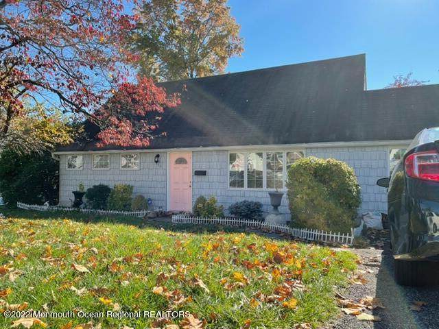16 Linda Avenue - Photo 1