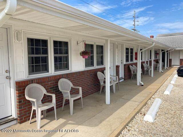 304 Broadway - Photo 1