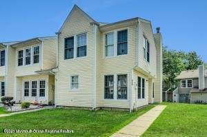 929 Jessica Court - Photo 1