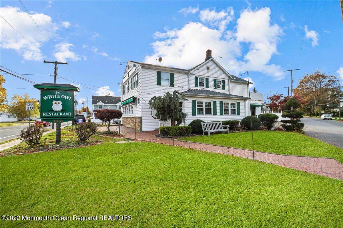 1001 & 921 Arnold Avenue - Photo 1