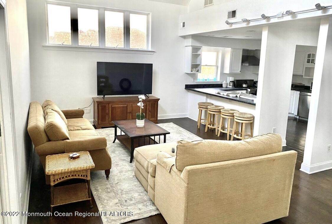 536 Main Avenue - Photo 1