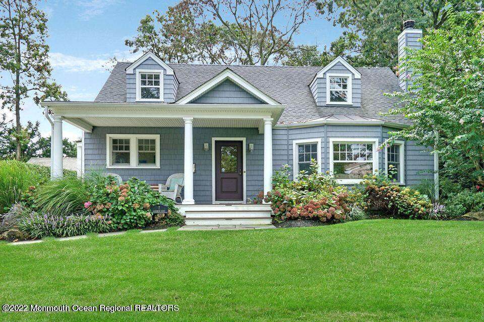 7 Elizabeth Court - Photo 1