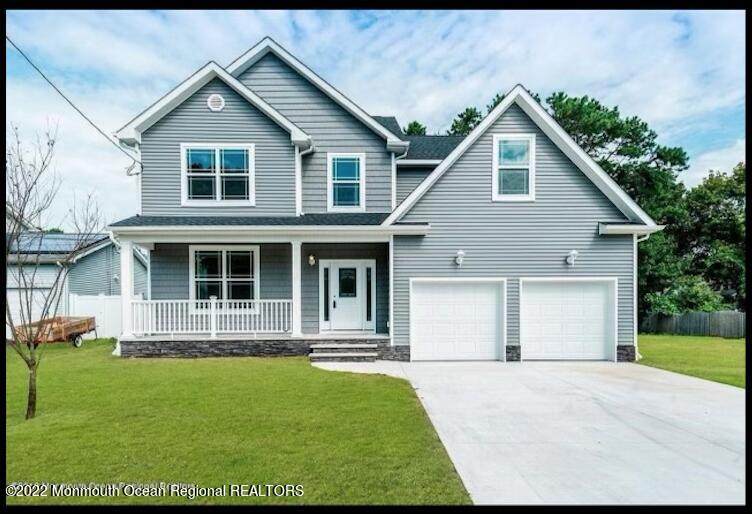 816 4th Avenue - Photo 1