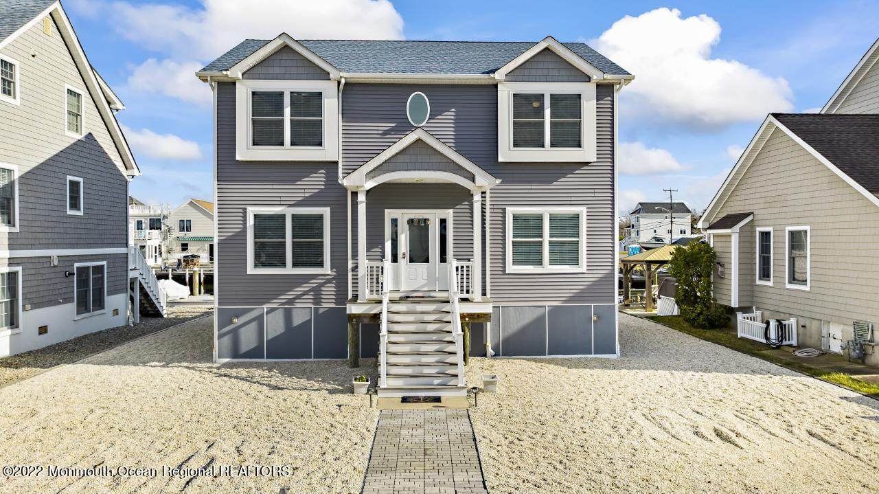 1107 Tahiti Drive - Photo 1