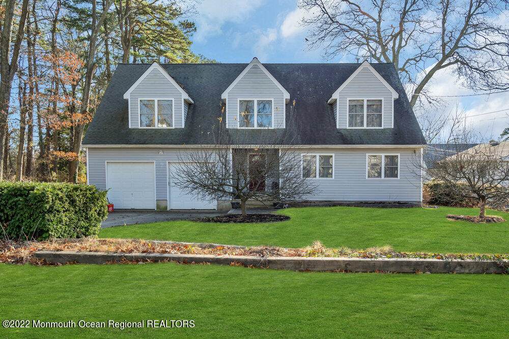 320 Anthony Avenue - Photo 1
