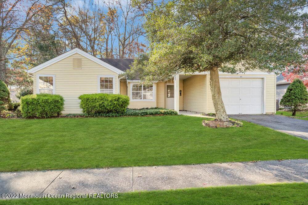 51 Canterbury Drive - Photo 1