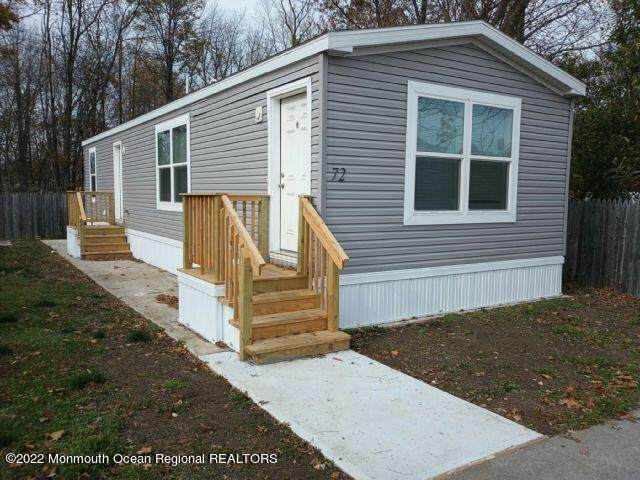72 Anchor Avenue - Photo 1
