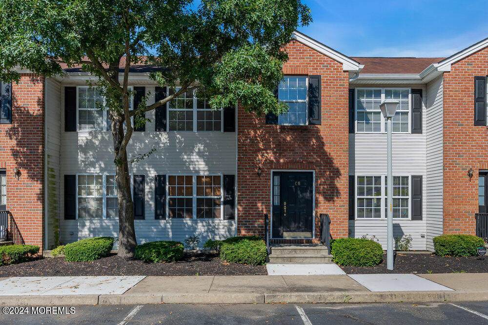 116 Drs James Parker Boulevard - Photo 1