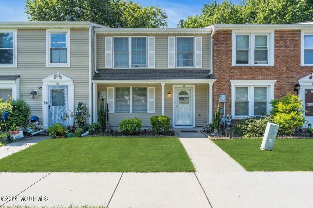 39 Beechwood Court - Photo 1