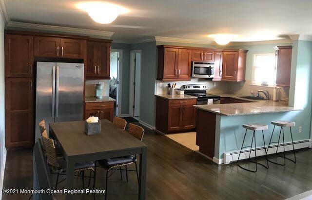 54 Wharfside Drive - Photo 1