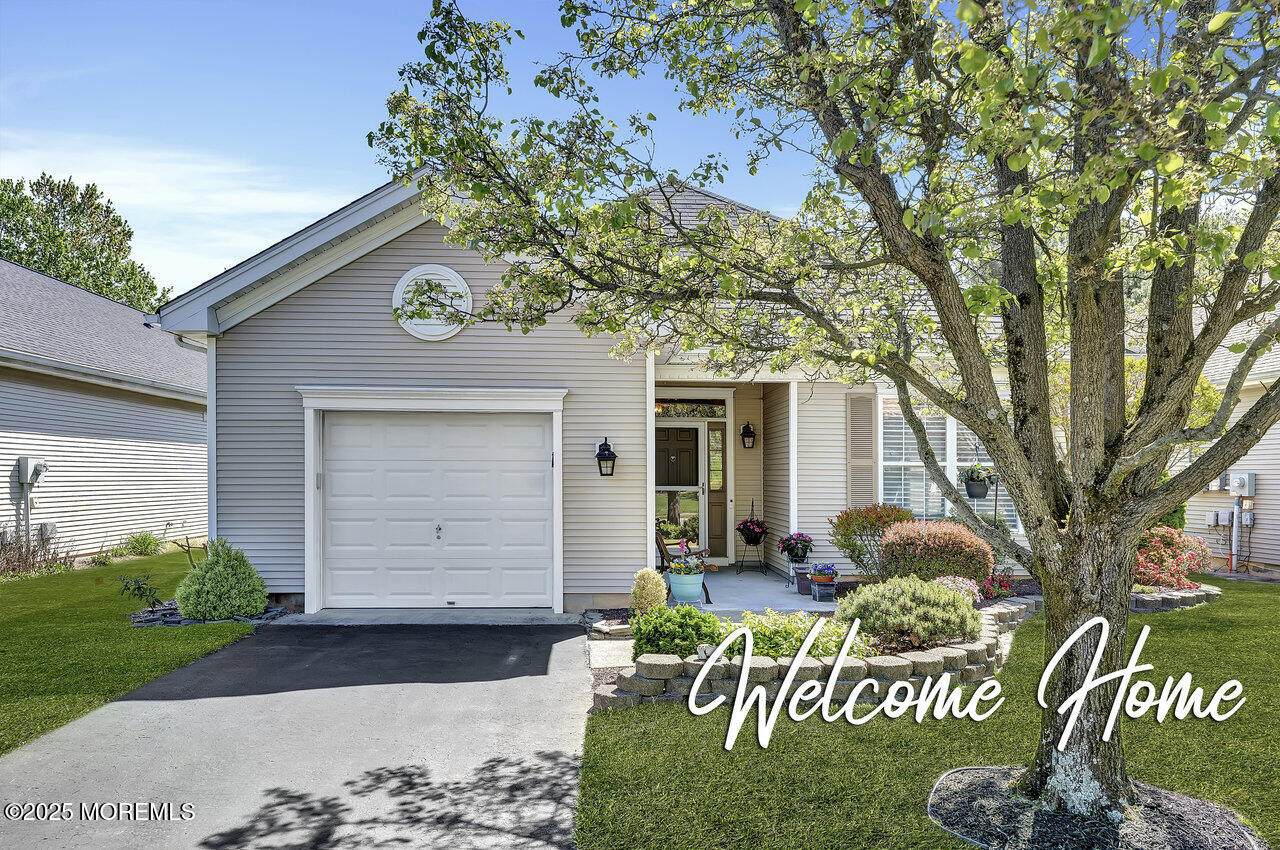 4 Lilac Springs Court - Photo 1