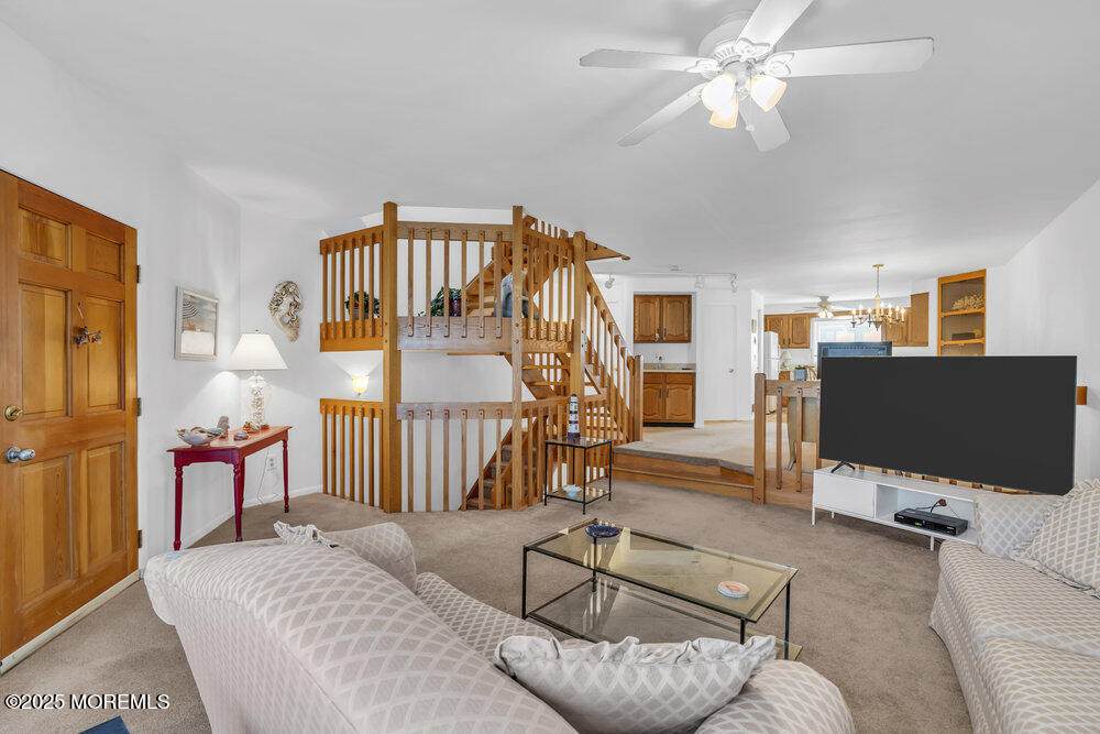 5 Black Pine Lane - Photo 1