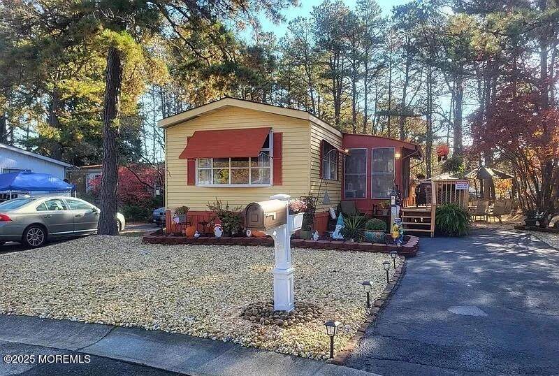 79 Martin Drive - Photo 1