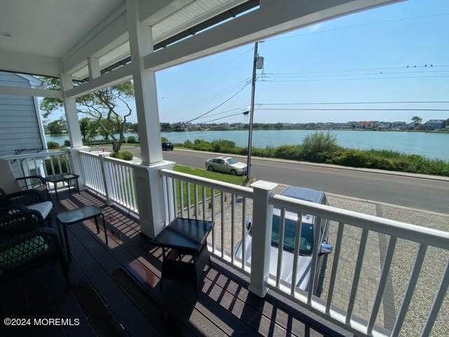 305 Newark Avenue - Photo 1