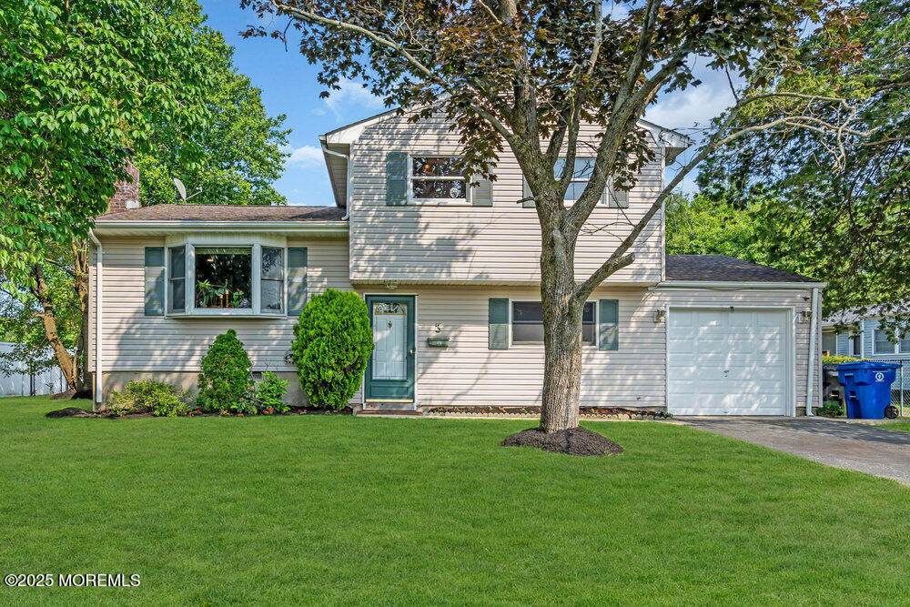 3 Stratton Place - Photo 1