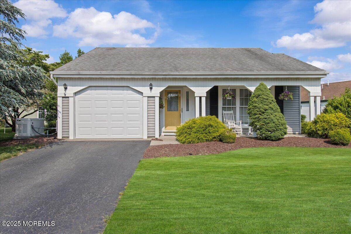 50 Normanton Avenue - Photo 1