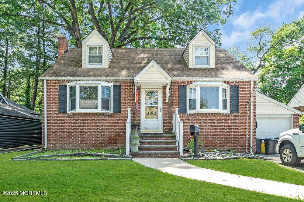 352 Birchwood Road - Photo 1
