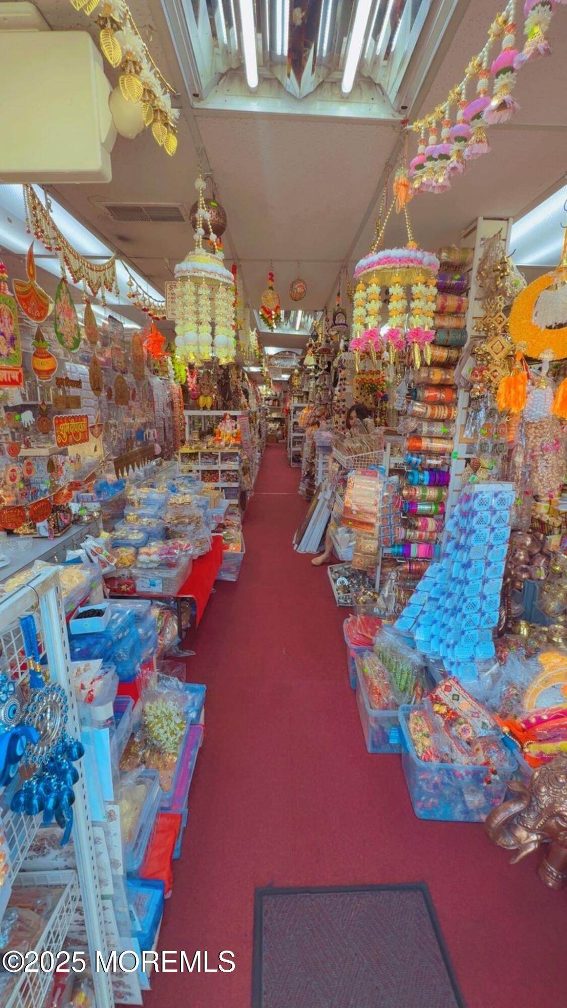 1381 Oak Tree Road - Photo 1