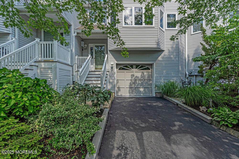 105 Geranium Court - Photo 1