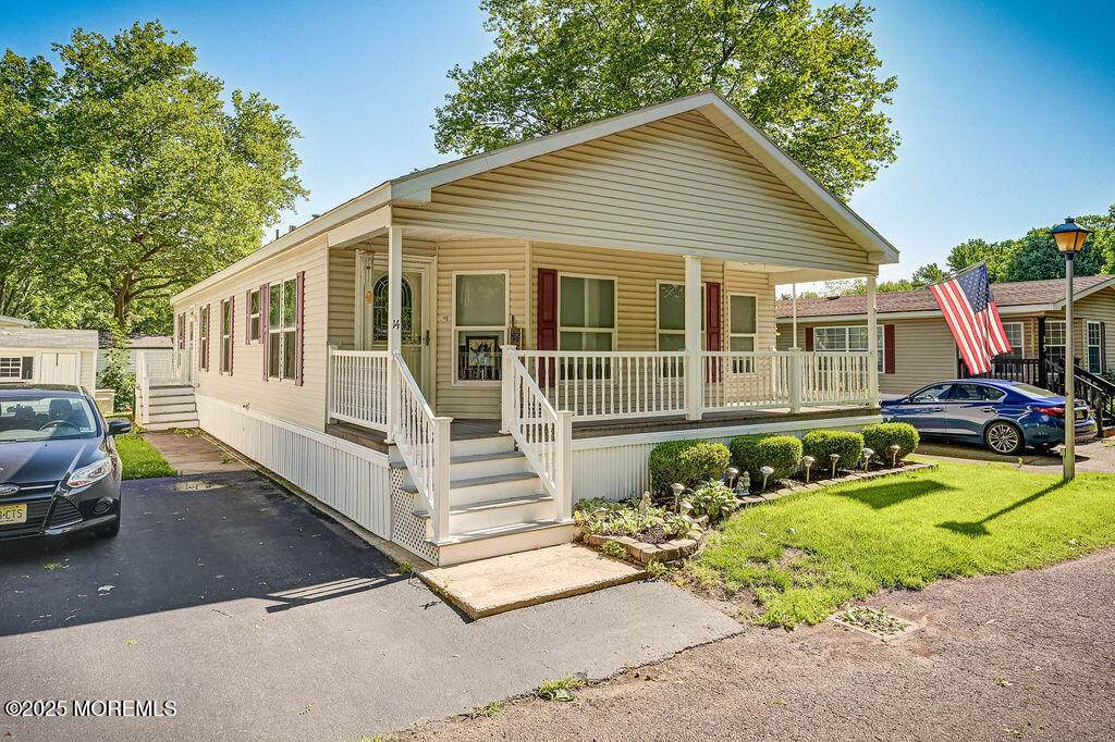 14 Village Road - Photo 1