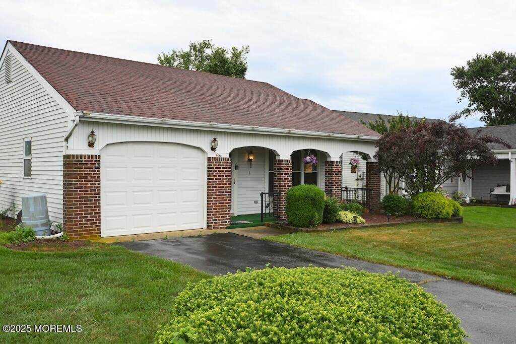 1 Frilham Lane - Photo 1