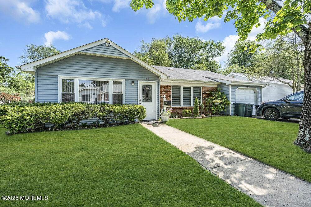 58 Hedge Drive - Photo 1