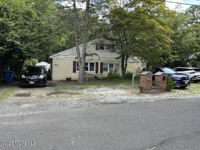 401-403 Glenn Road - Photo 1