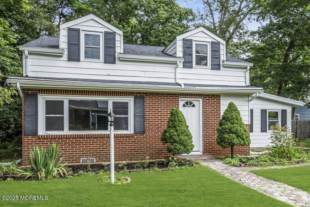 1316 Wood Avenue - Photo 1