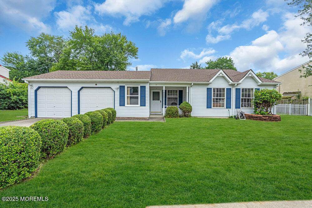 14 Plymouth Drive - Photo 1