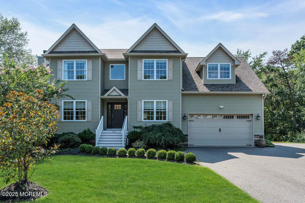 600 Brookside Drive - Photo 1