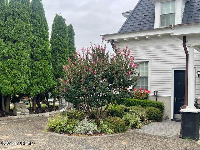 892 Elberon Avenue - Photo 1