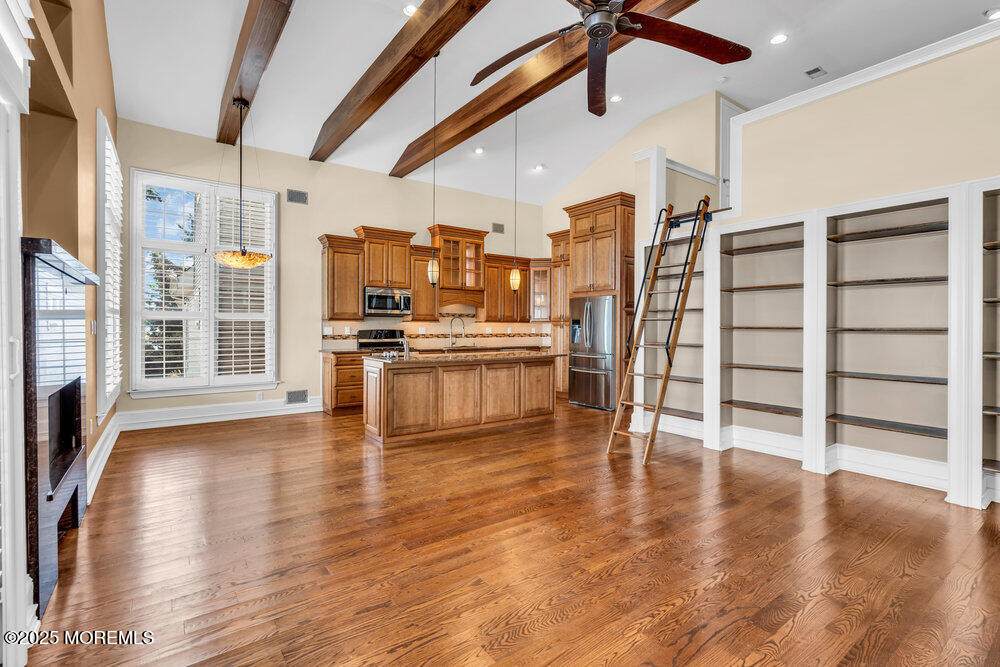 8 Central Avenue - Photo 1