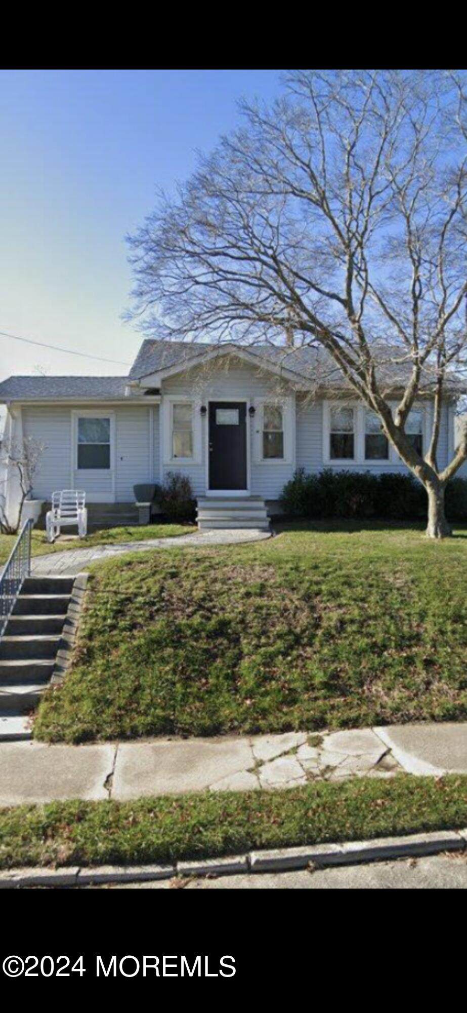 4 Oakwood Avenue - Photo 1