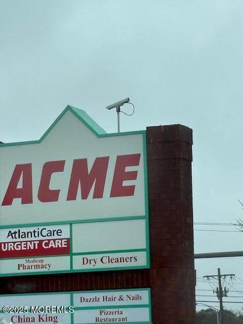 912 Bay Avenue - Photo 1