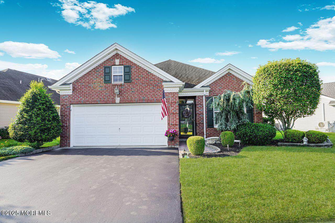 43 Stamford Drive - Photo 1